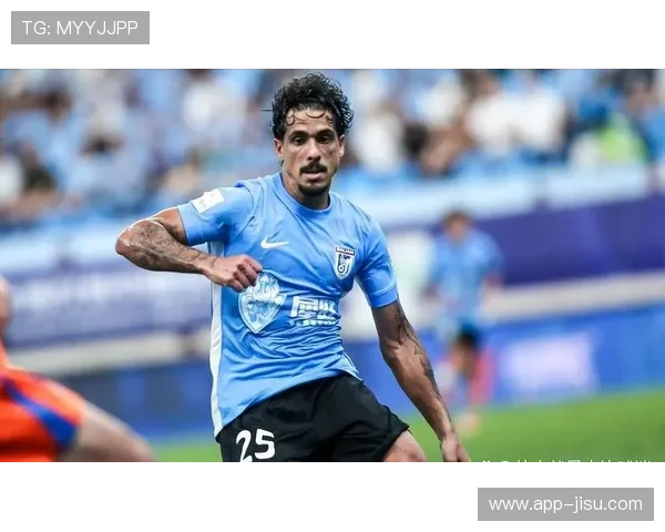 大连英博热身赛2-1逆转山东泰山,取得三连胜